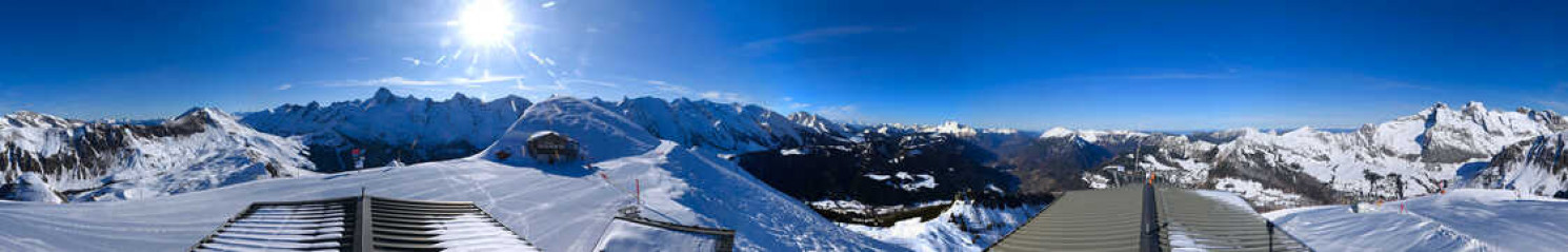 Webcam Le Grand-Bornand - Mont Lachat de Châtillon - 2100 m